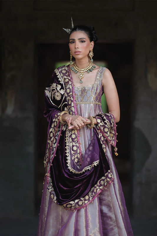 CB-04-25-2 | Nickie & Nina