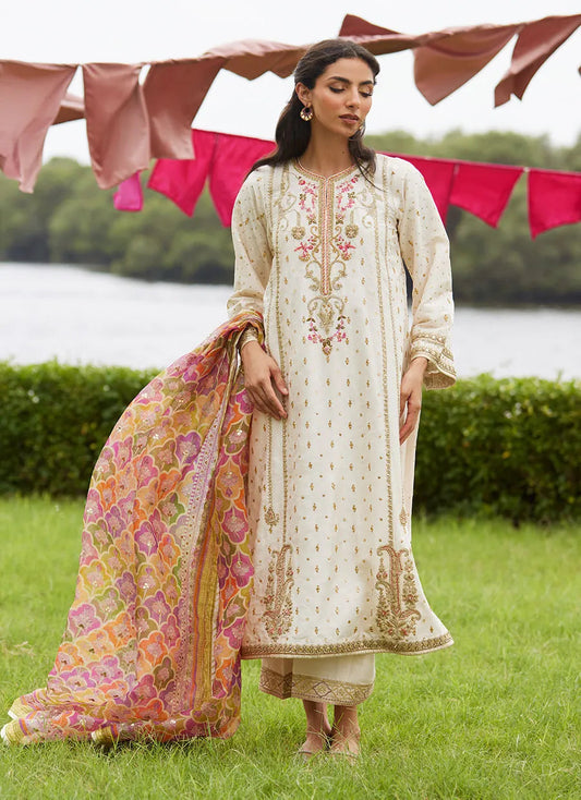 Ember Ivory Kurta And Dupatta | Mayna Festive Luxe Pret '25 | FARAH TALIB AZIZ