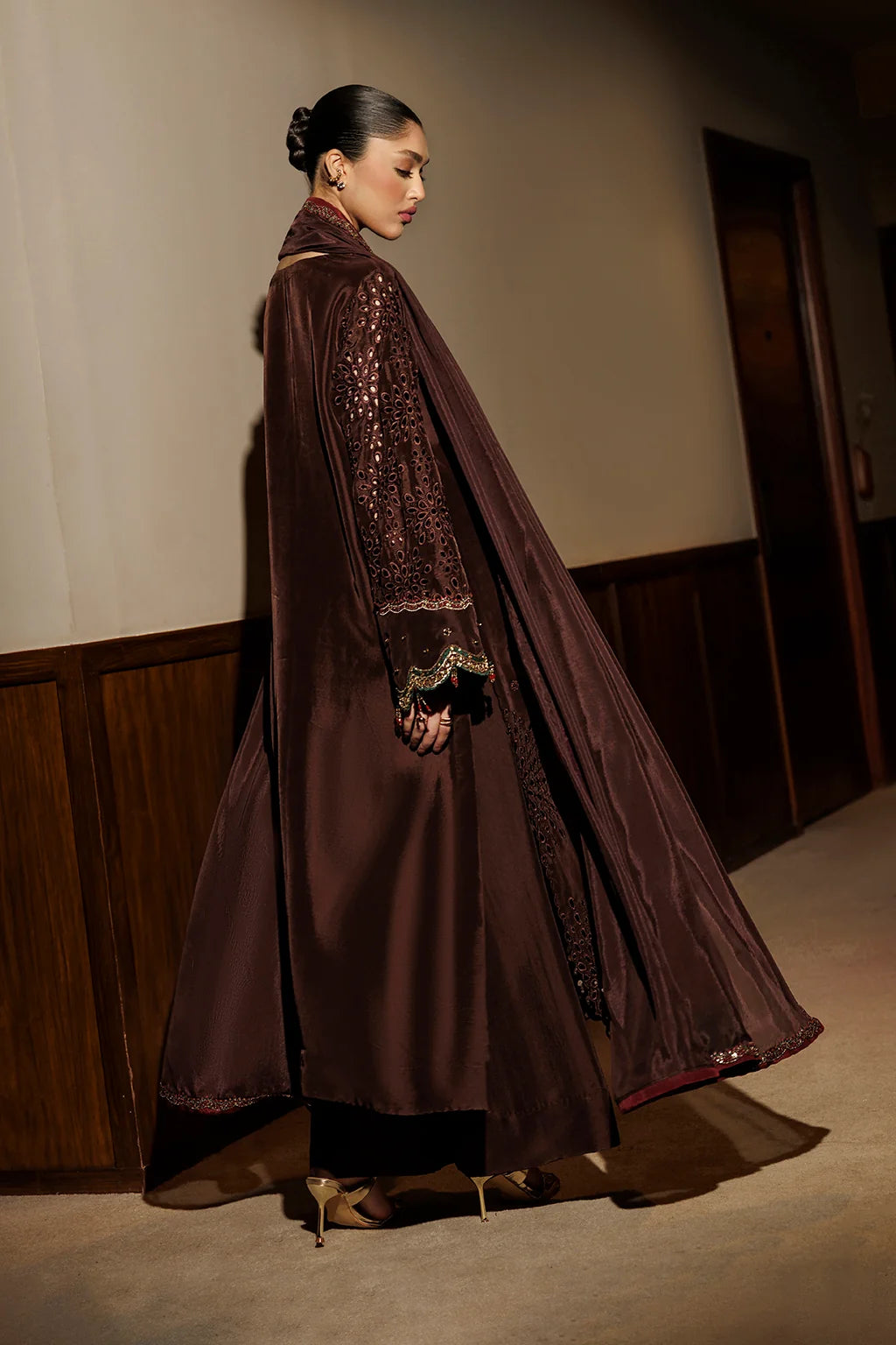 UE-721 Embroidered Ramen Silk | Festive Formals ‘26 | Iznik