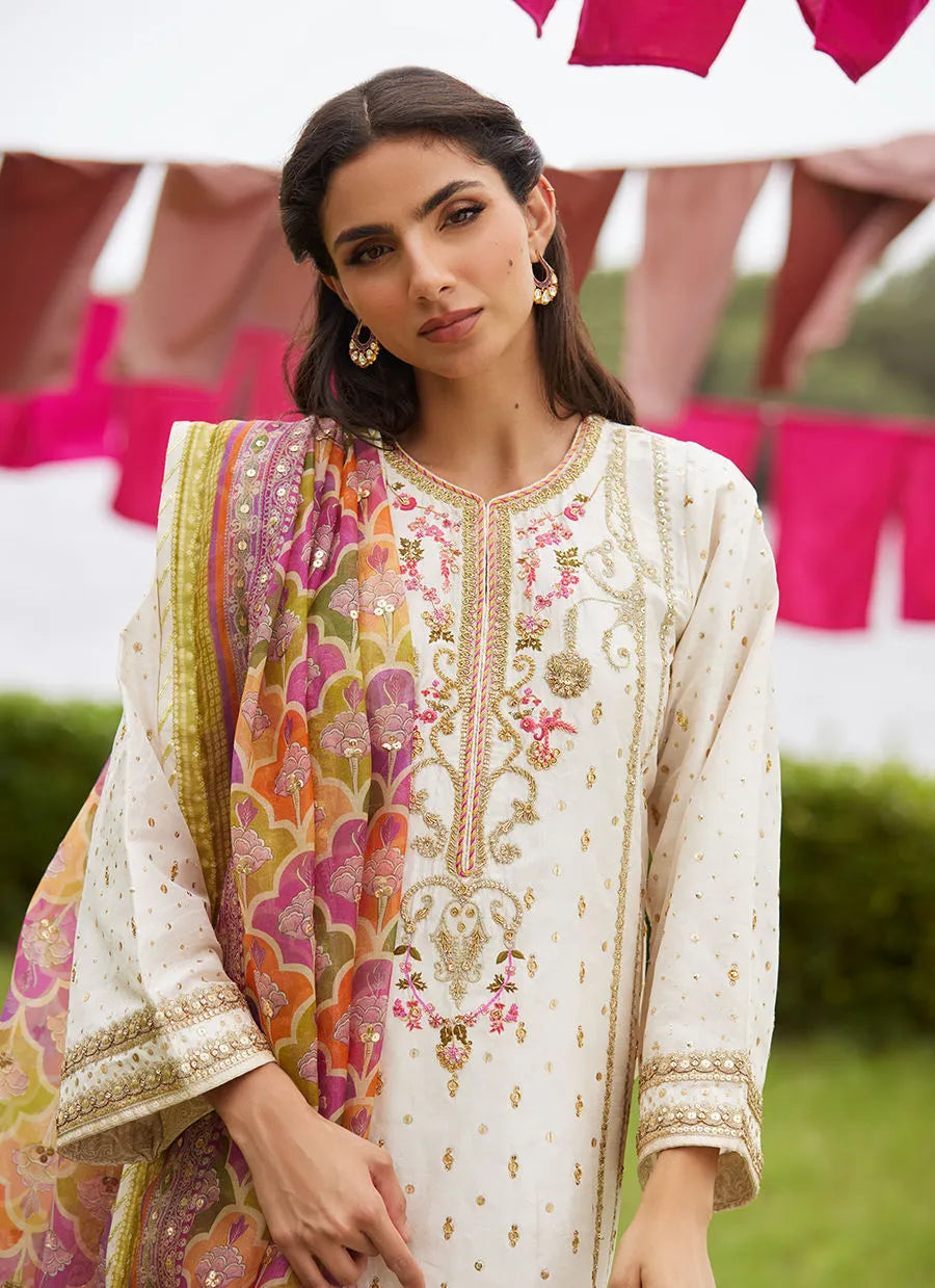 Ember Ivory Kurta And Dupatta | Mayna Festive Luxe Pret '25 | FARAH TALIB AZIZ