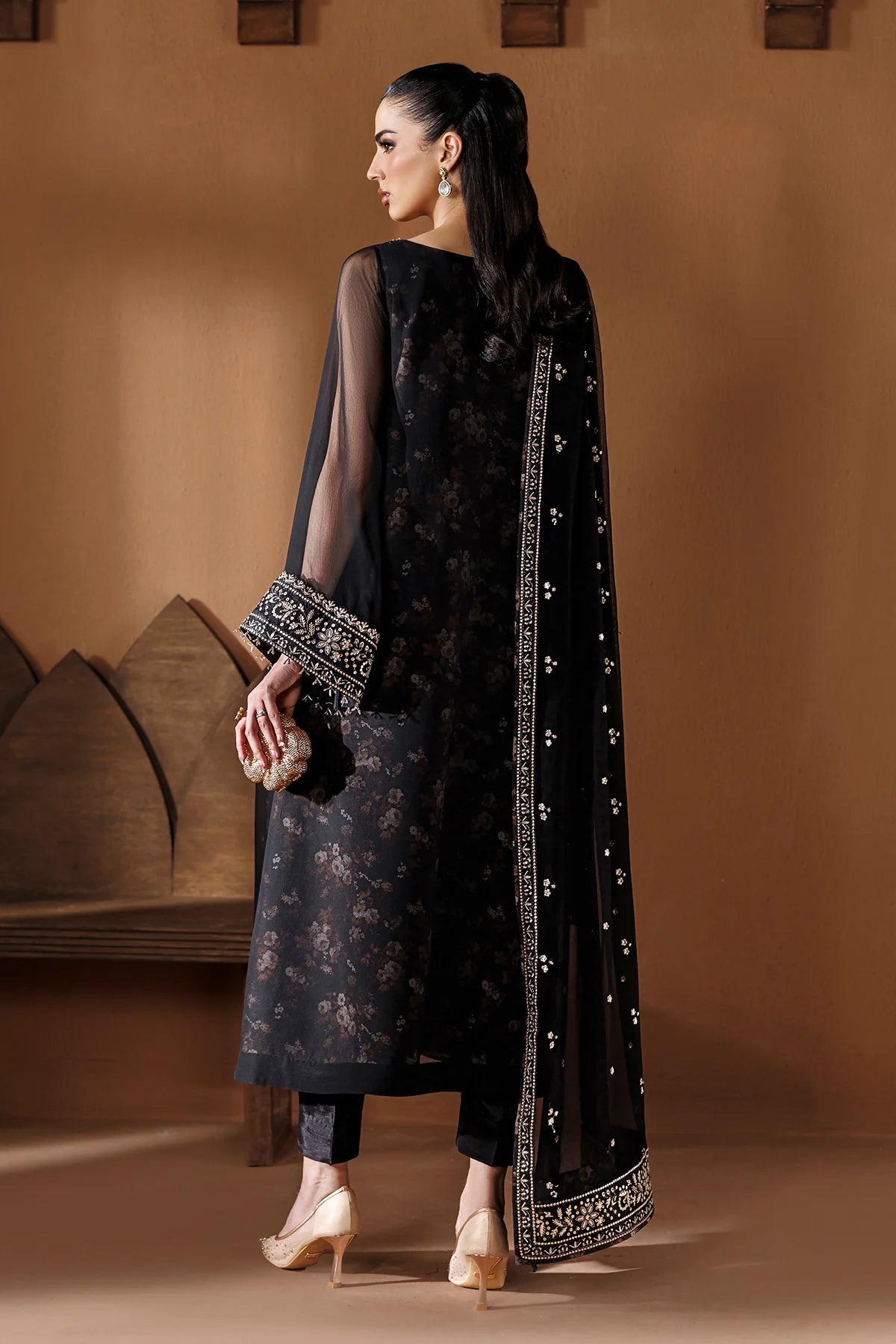 EFPR1288 | New In | Baroque