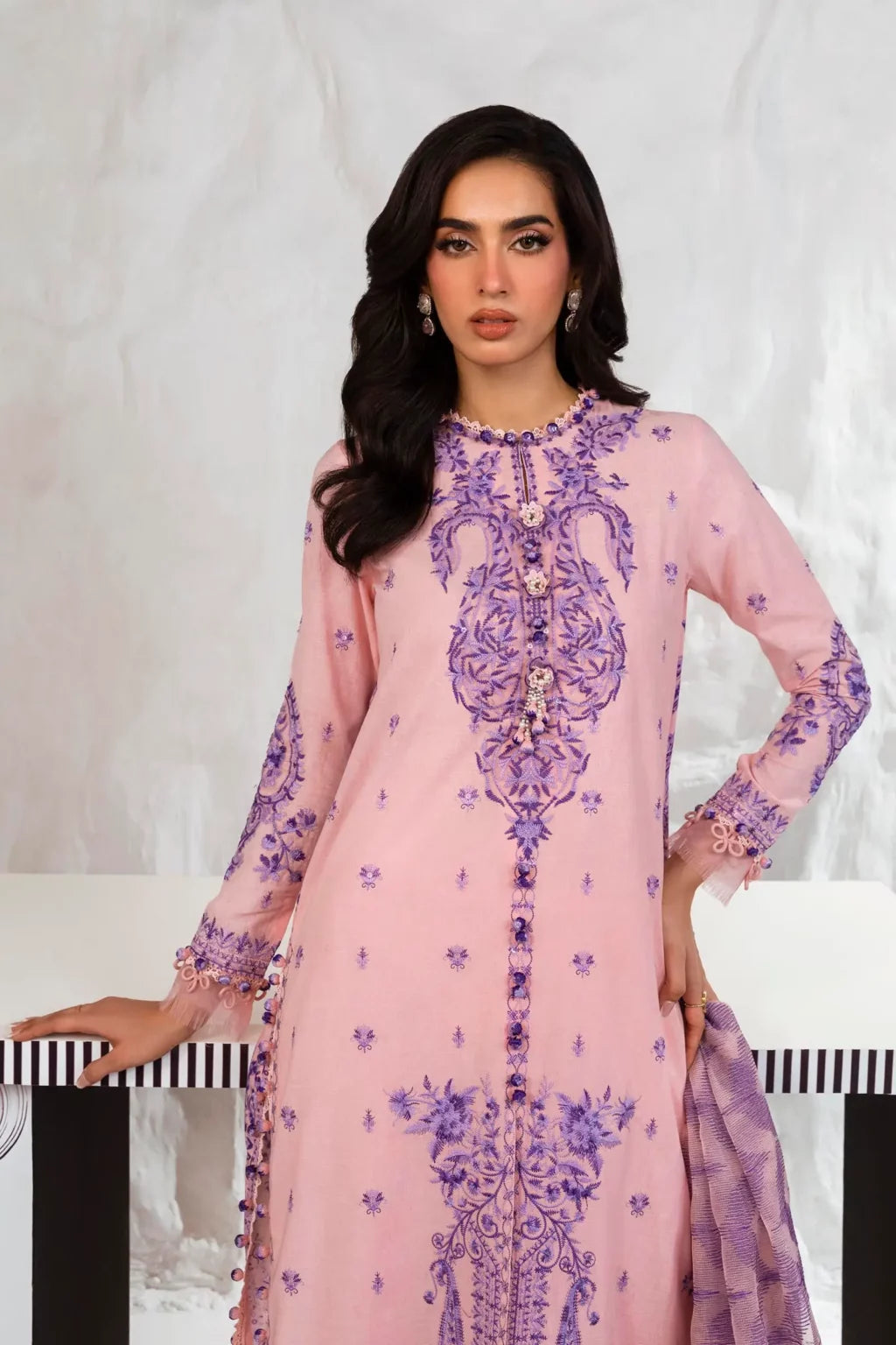 Sana Safinaz Muzlin Lawn | Spring V2 | M242-009B-CT