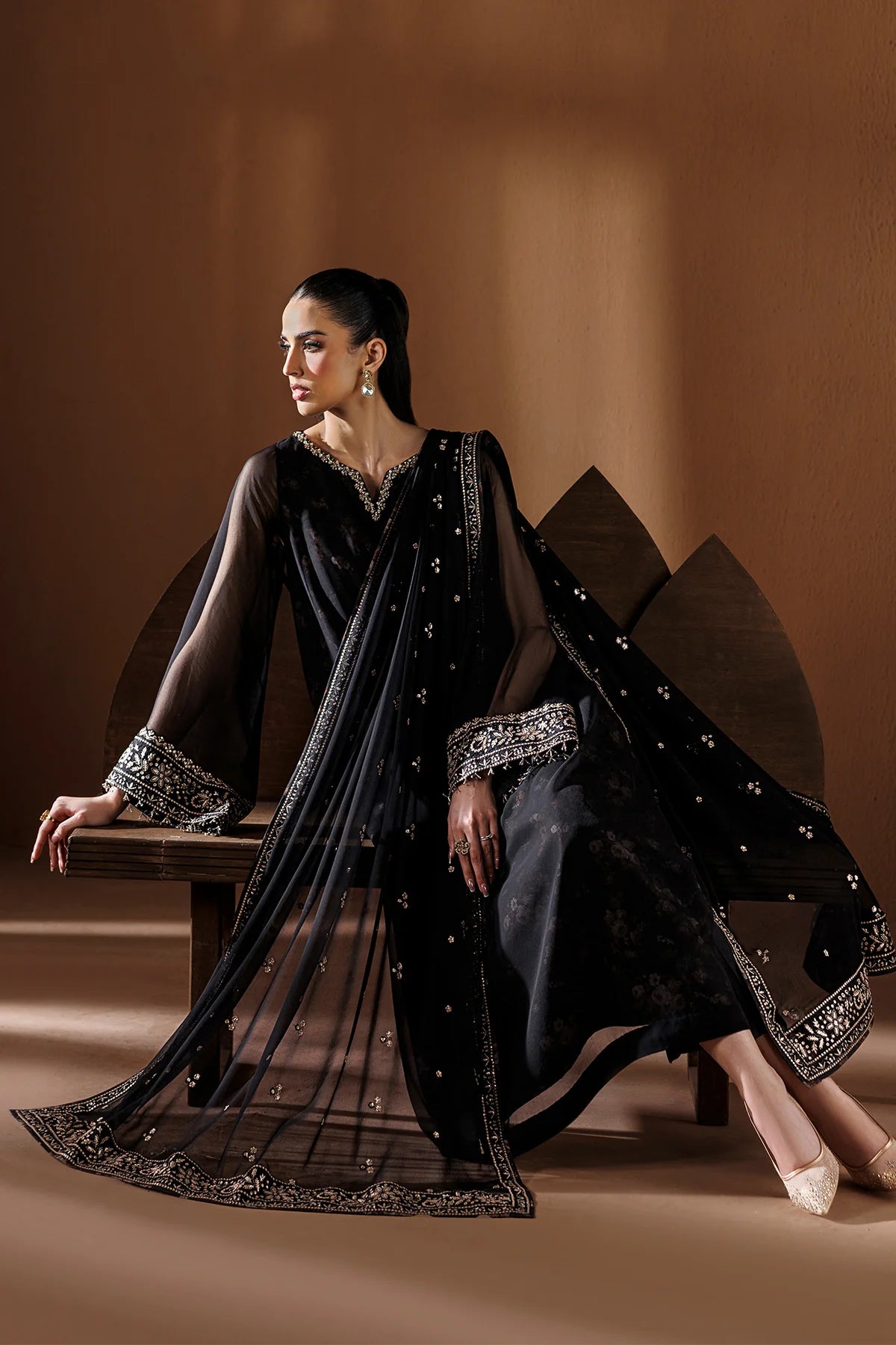 EFPR1288 | New In | Baroque