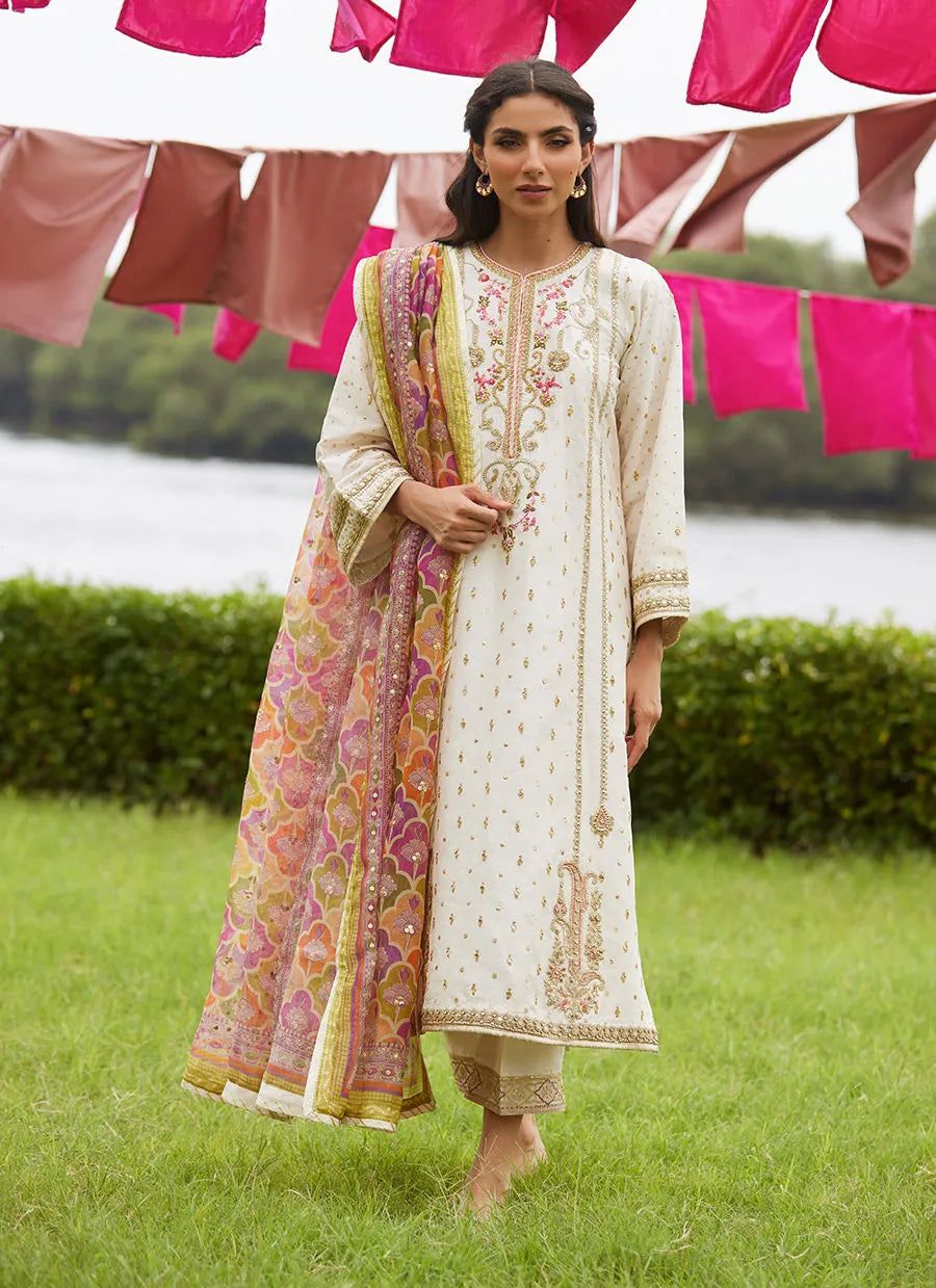 Ember Ivory Kurta And Dupatta | Mayna Festive Luxe Pret '25 | FARAH TALIB AZIZ