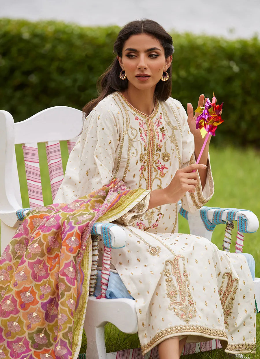 Ember Ivory Kurta And Dupatta | Mayna Festive Luxe Pret '25 | FARAH TALIB AZIZ