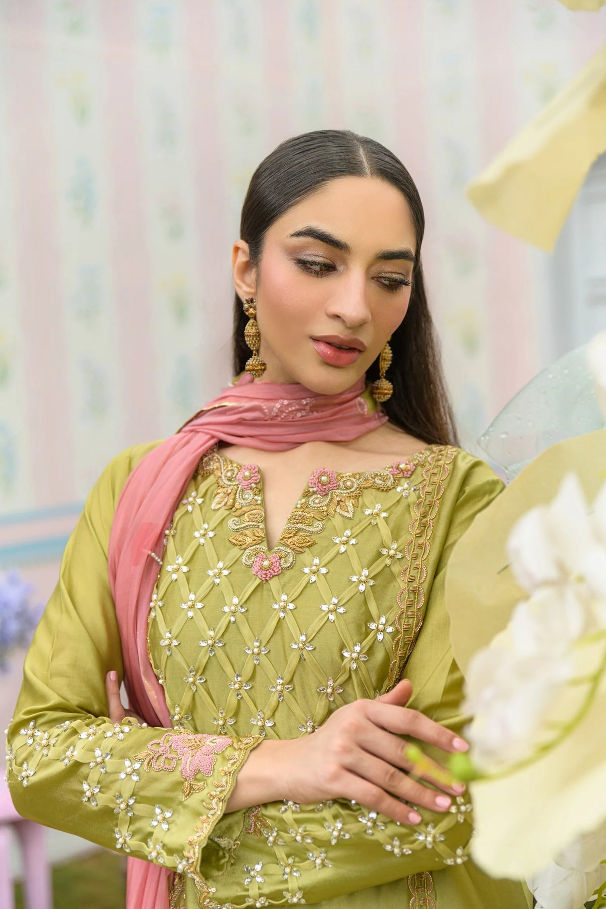 Champagne Toast | Zarayna-Festive Formals '25 | Flairs Studio