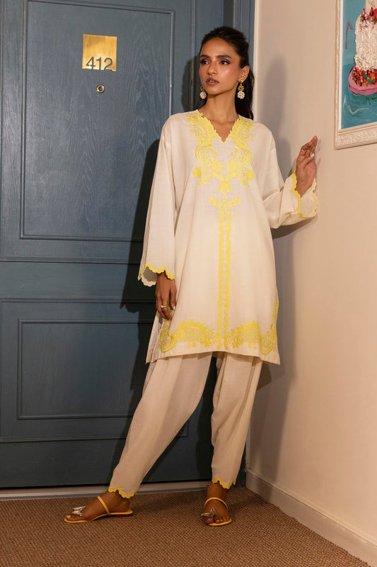 STITCHED ESSENTIAL SHIRT + BOTTOM SS25ESE259P2T | Sana Safinaz