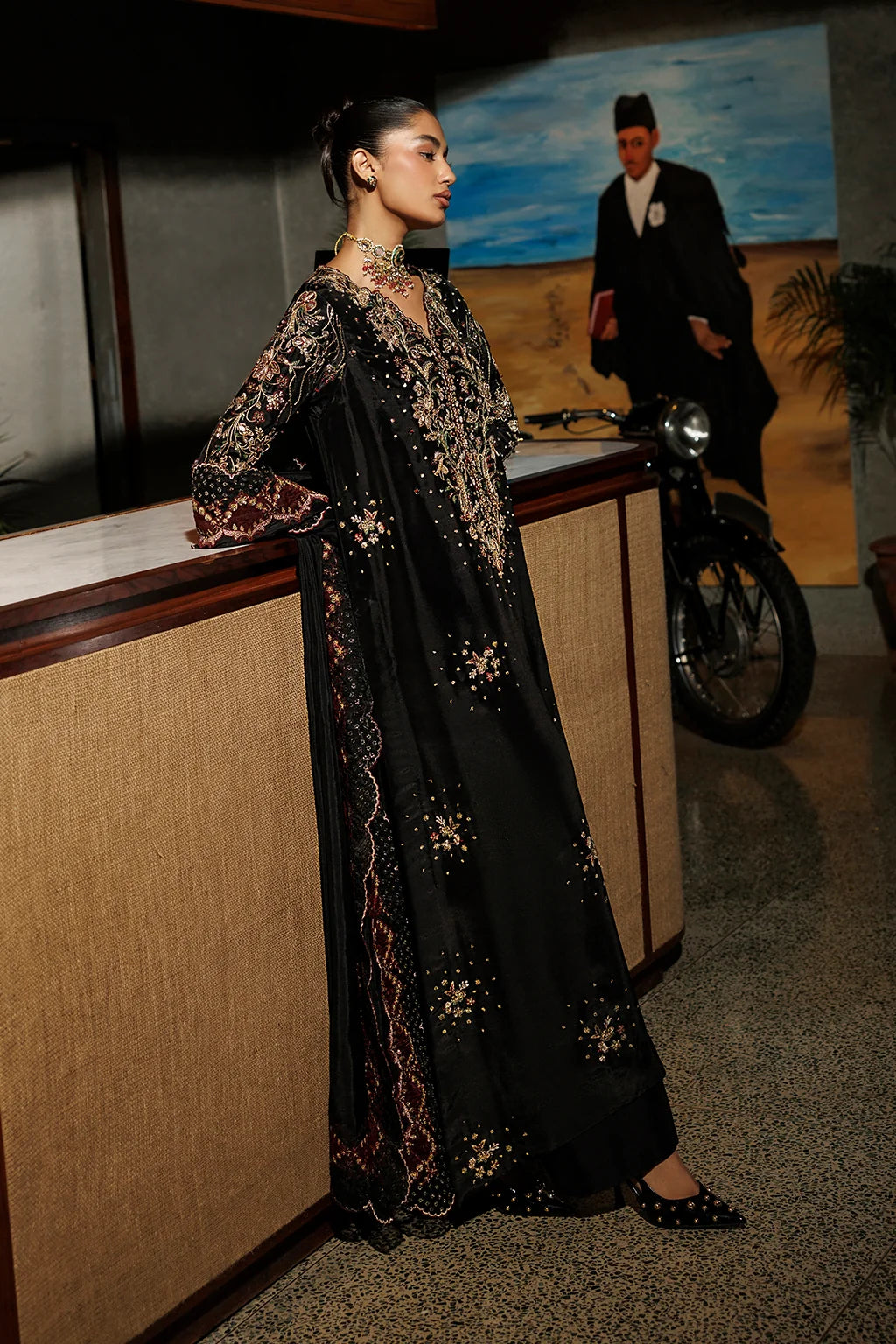 UE-716 Embroidered Ramen Silk | Festive Formals ‘26 | Iznik