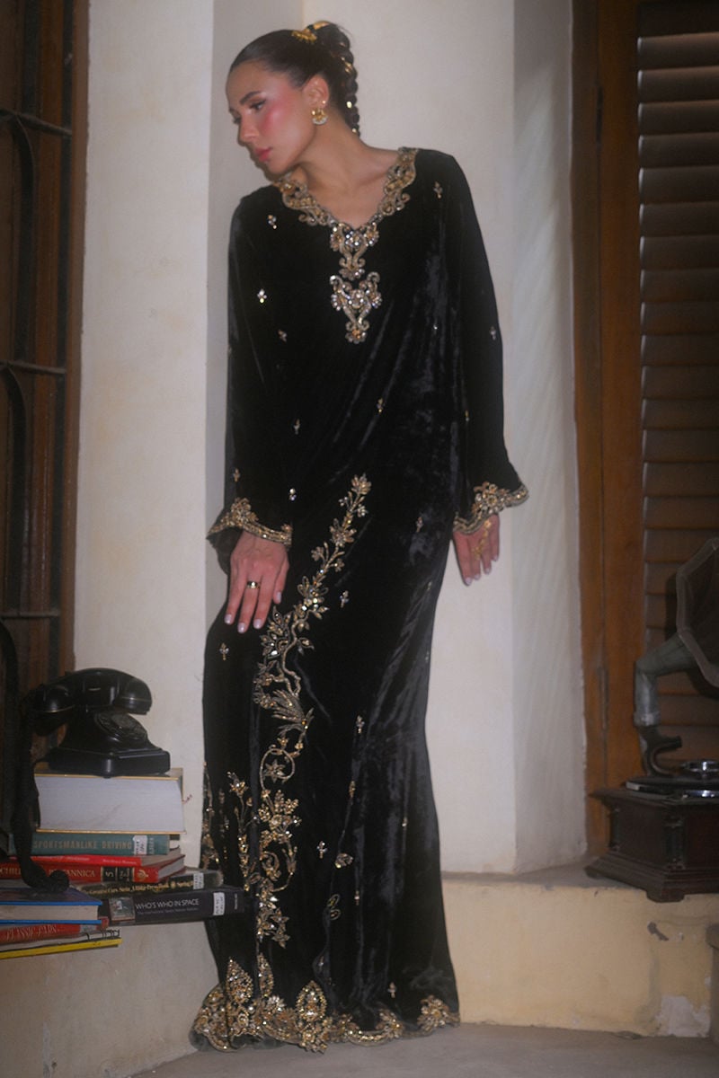 KHUMAR KAFTAN | QISSA LUXURY VELVETS | ANSAB JAHANGIR