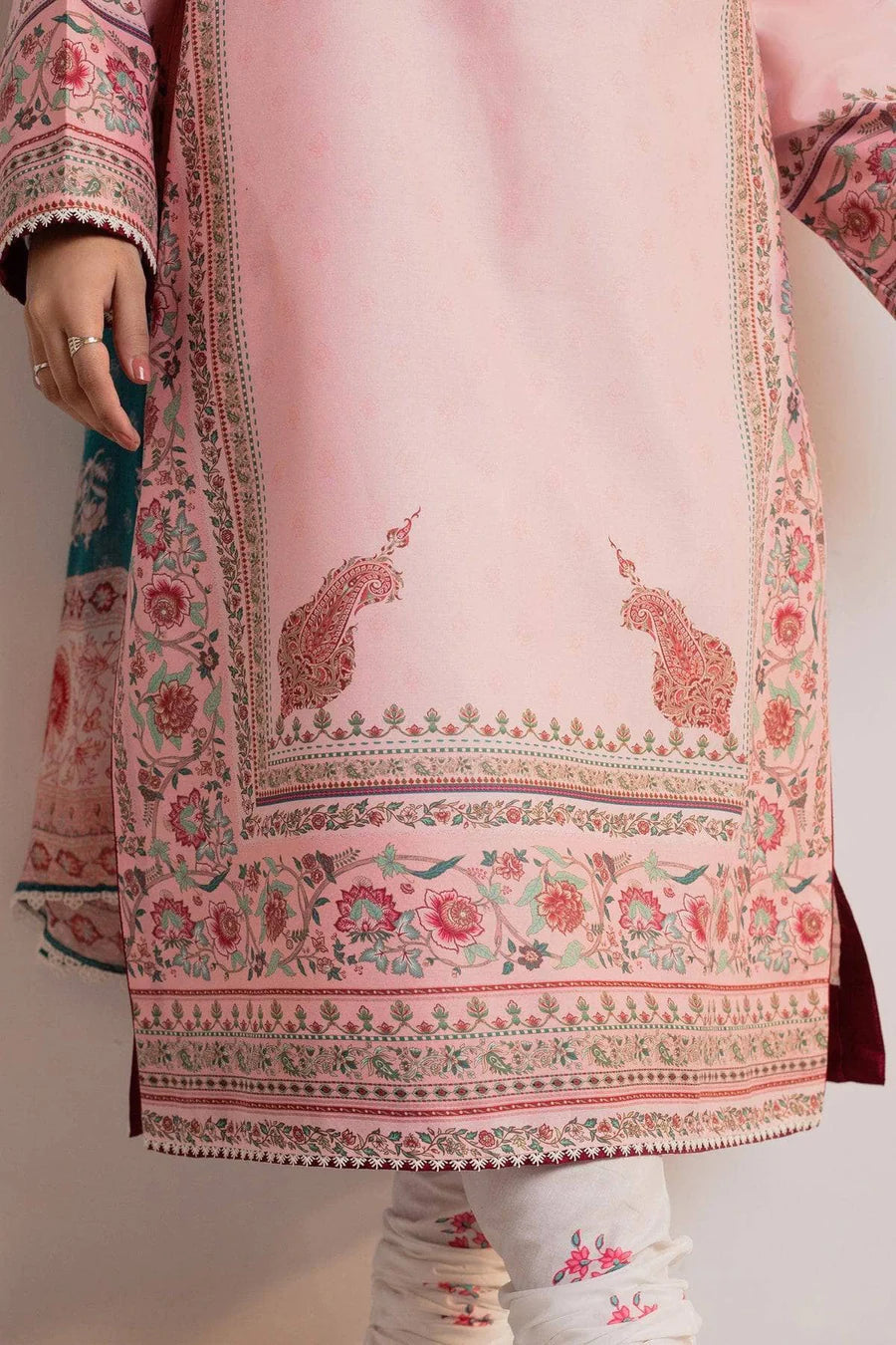 Coco Prints by Zara Shahjahan | GULABI-D3