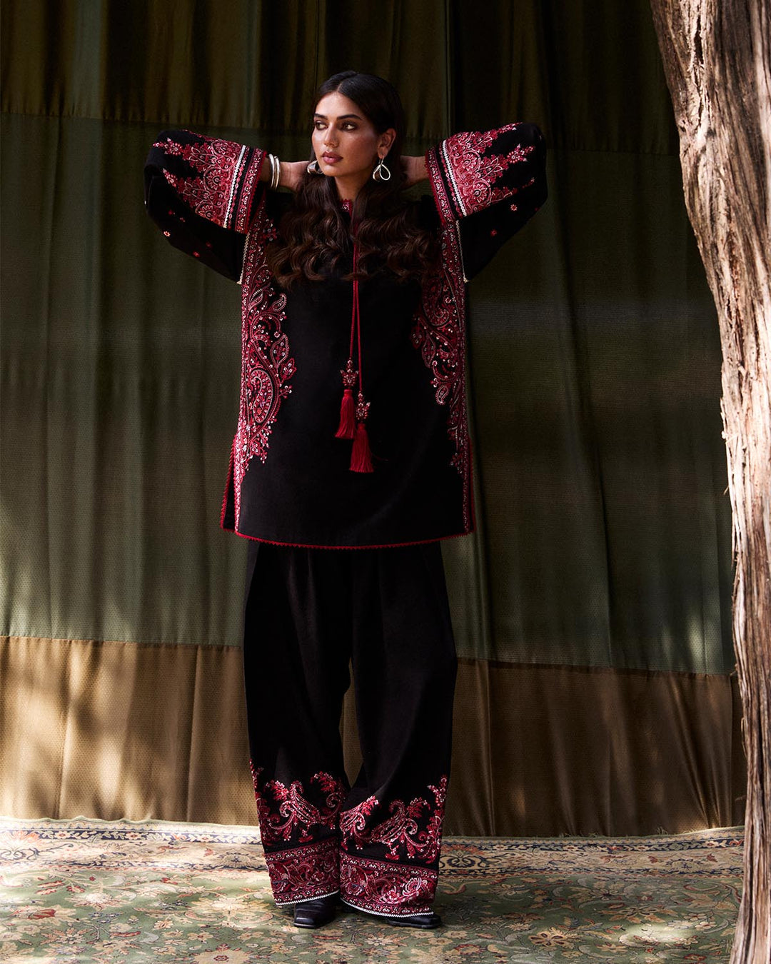 BANHI-SCARF | Jugnu A/W’25