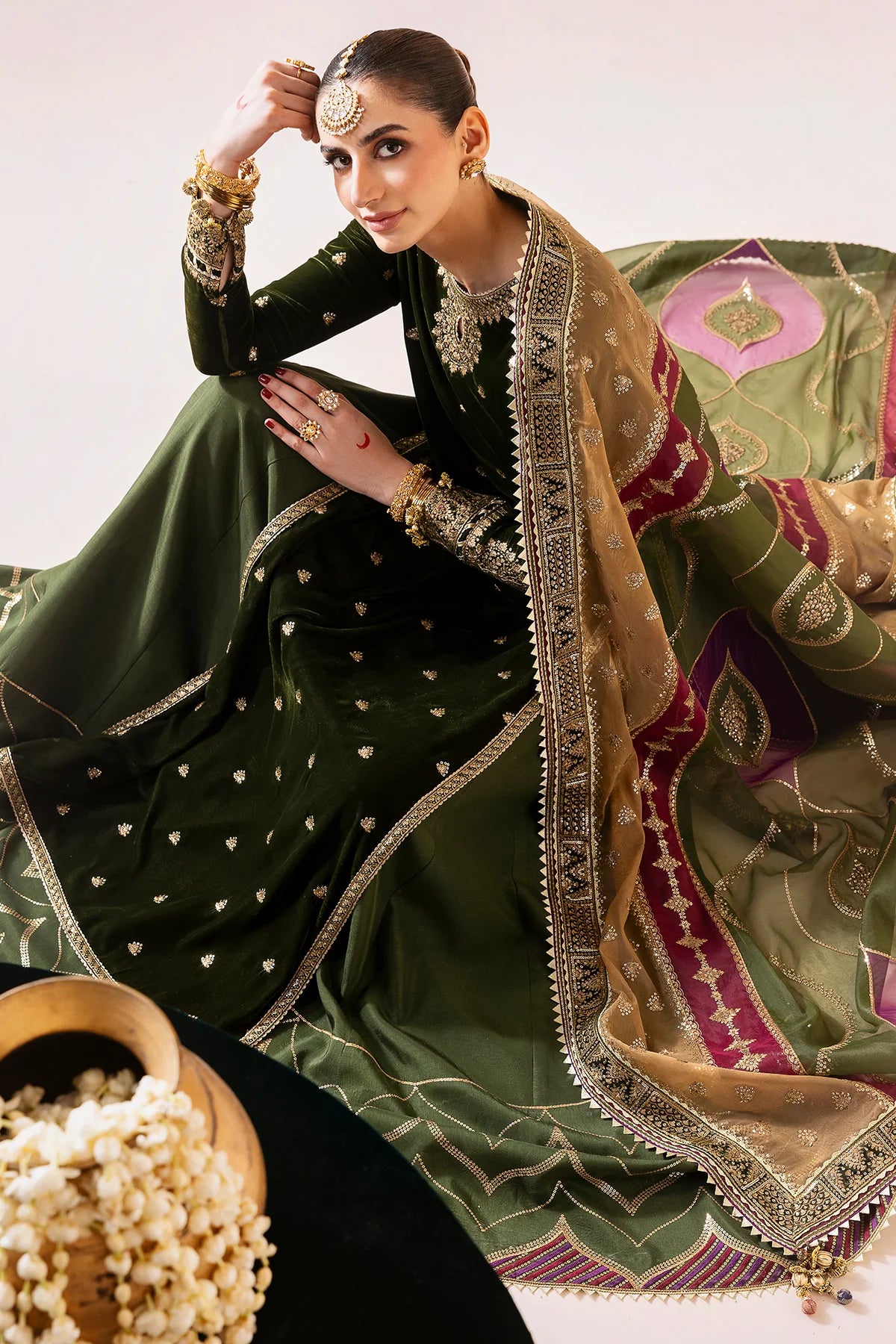 JZ-CVF-D09-0 | EMBROIDERED VELVET FORMAL | Jazmin