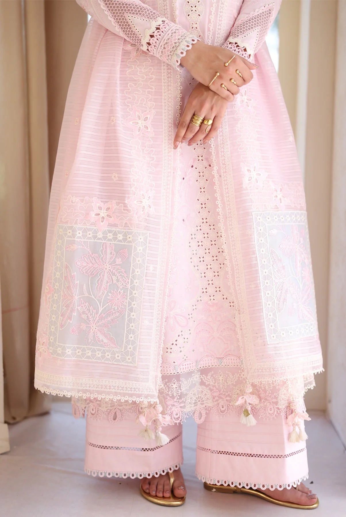 PA-08 FEATHER | Causal Pret '26 | Qalamkar