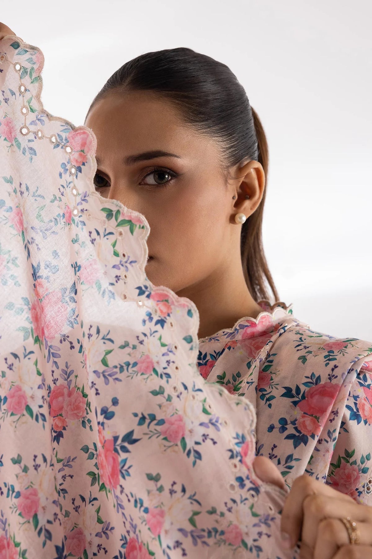 SS25ESE705 | Pre-Fall '25 | SANA SAFINAZ