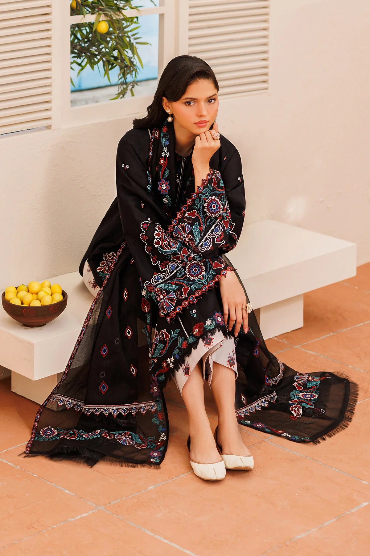 ESUF4391 | UNSTITCHED | Baroque