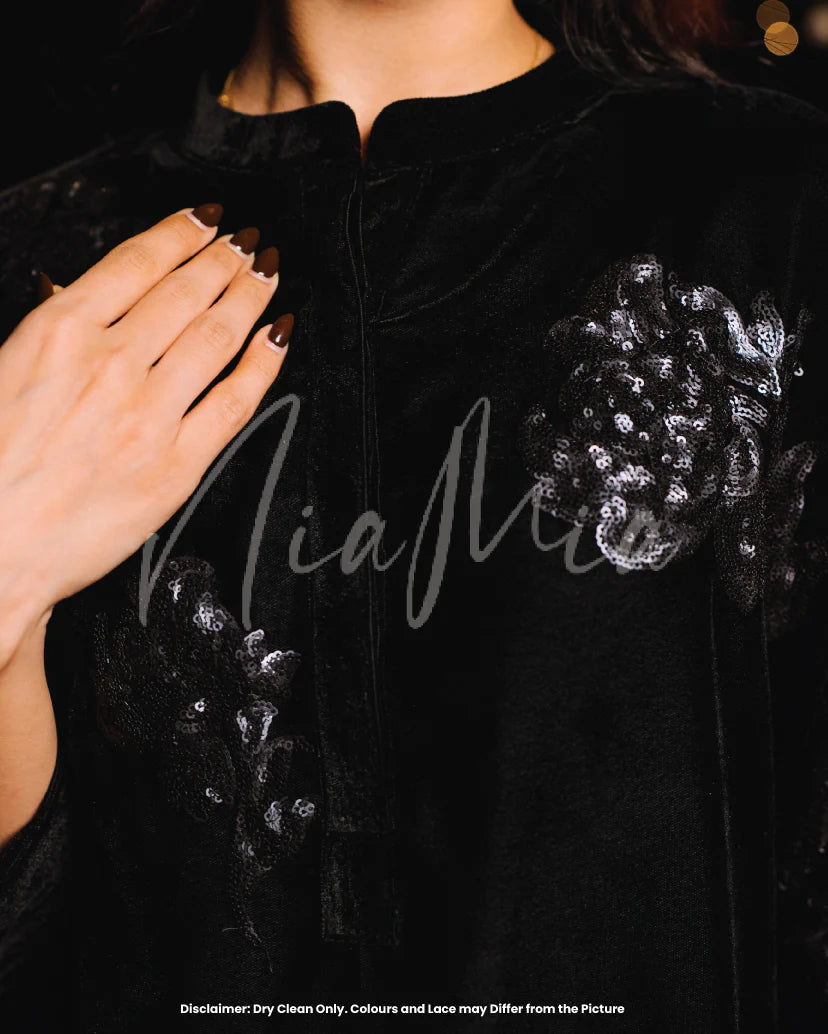 Eclipse | Winter Edit I |  Nia Mia