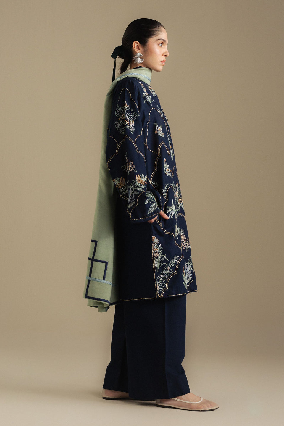 AMBER-1B | Coco Winter Unstitched’25 | Zara Shahjahan