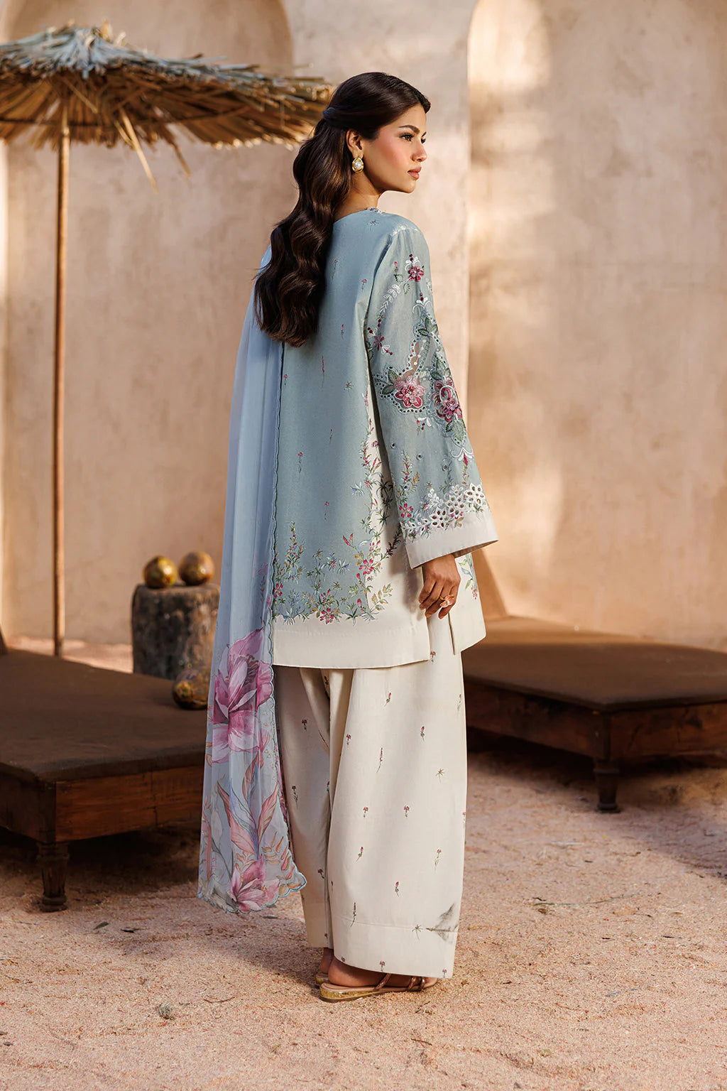 UE-675 Printed Lawn | Iznik