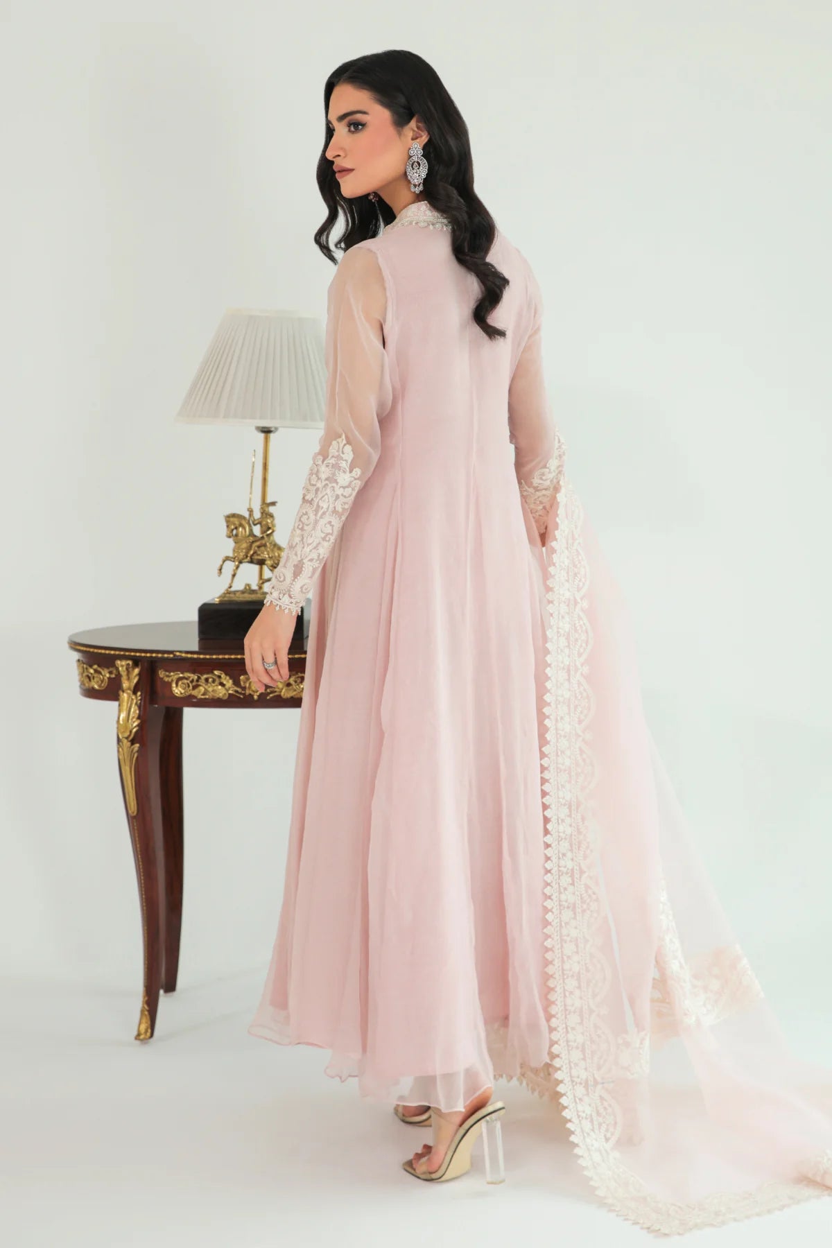ECPR0685-102-333 | Baroque