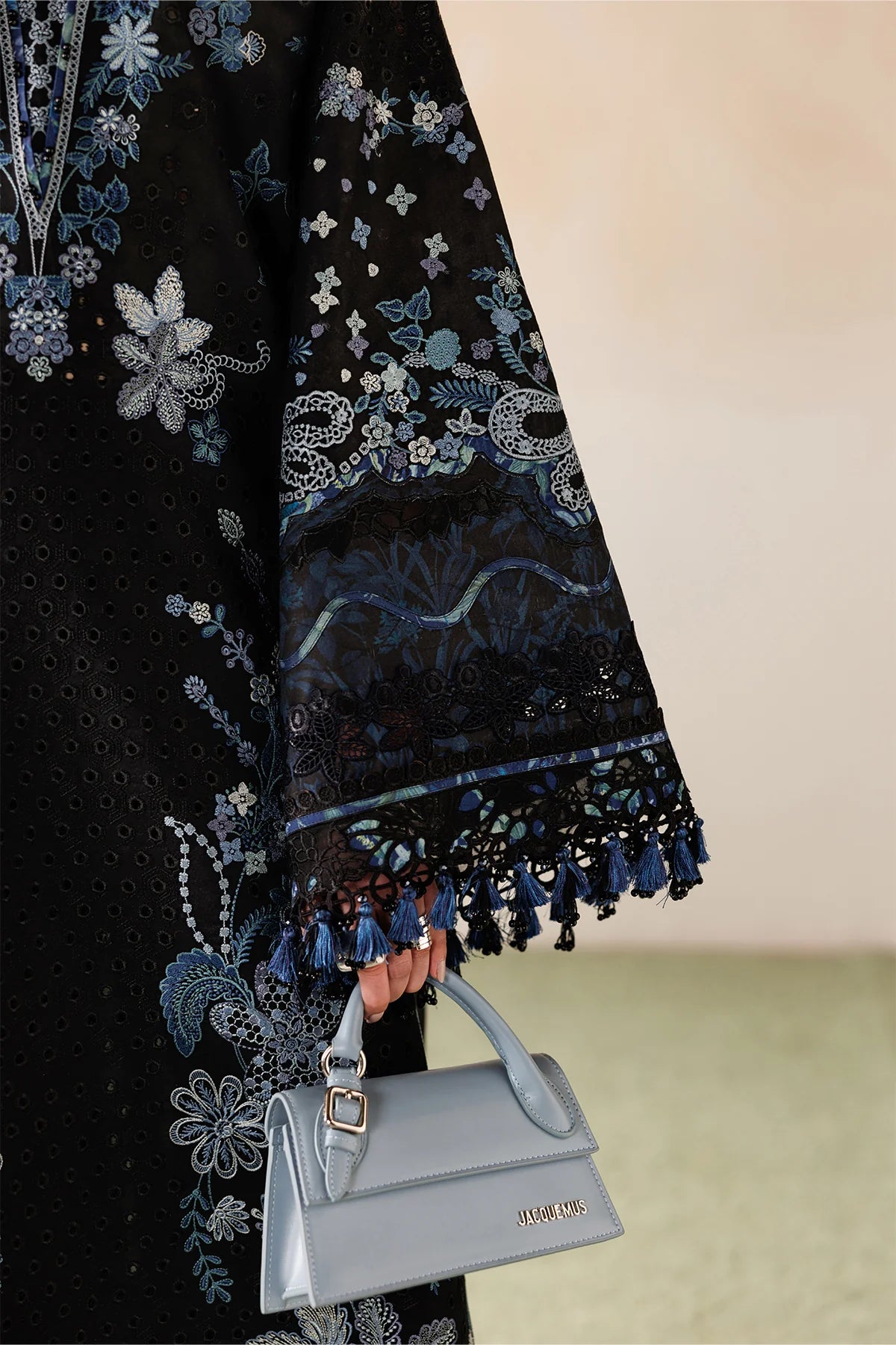 ELU26D08 | UNSTITCHED EID LAWN | Baroque