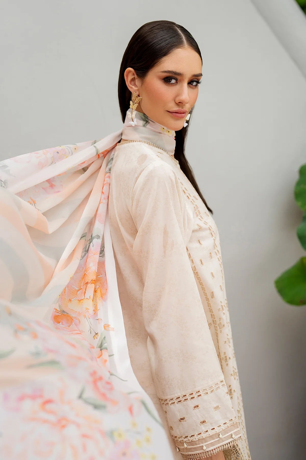 ESUF4274 | UNSTITCHED | Baroque