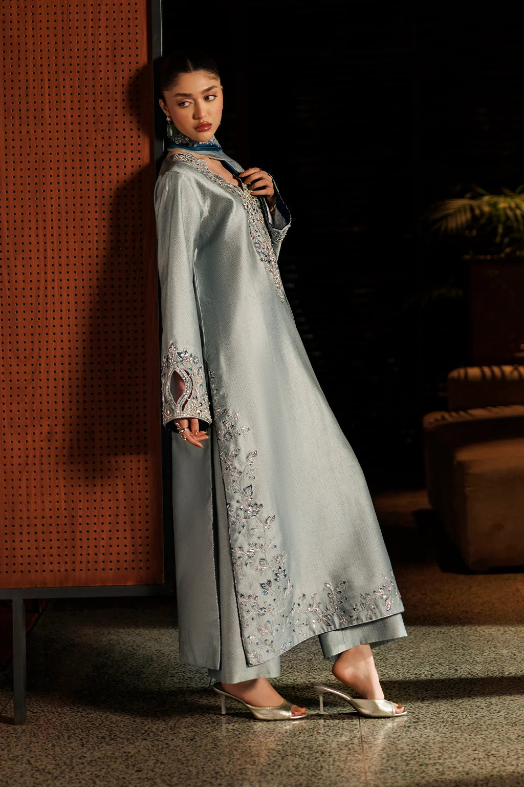 UE-717 Embroidered Jacquard Sheesha Silk | Festive Formals ‘26 | Iznik