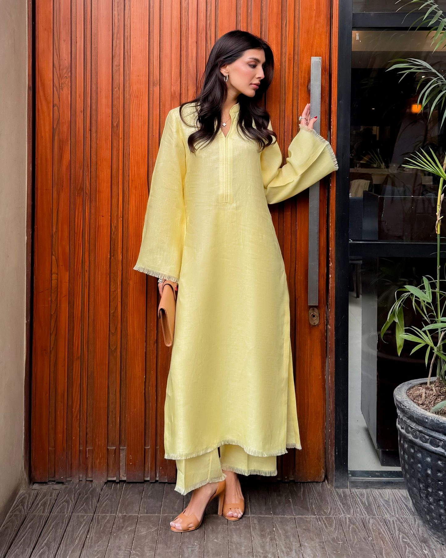 Light Yellow Linen Fringe Set | LIRA