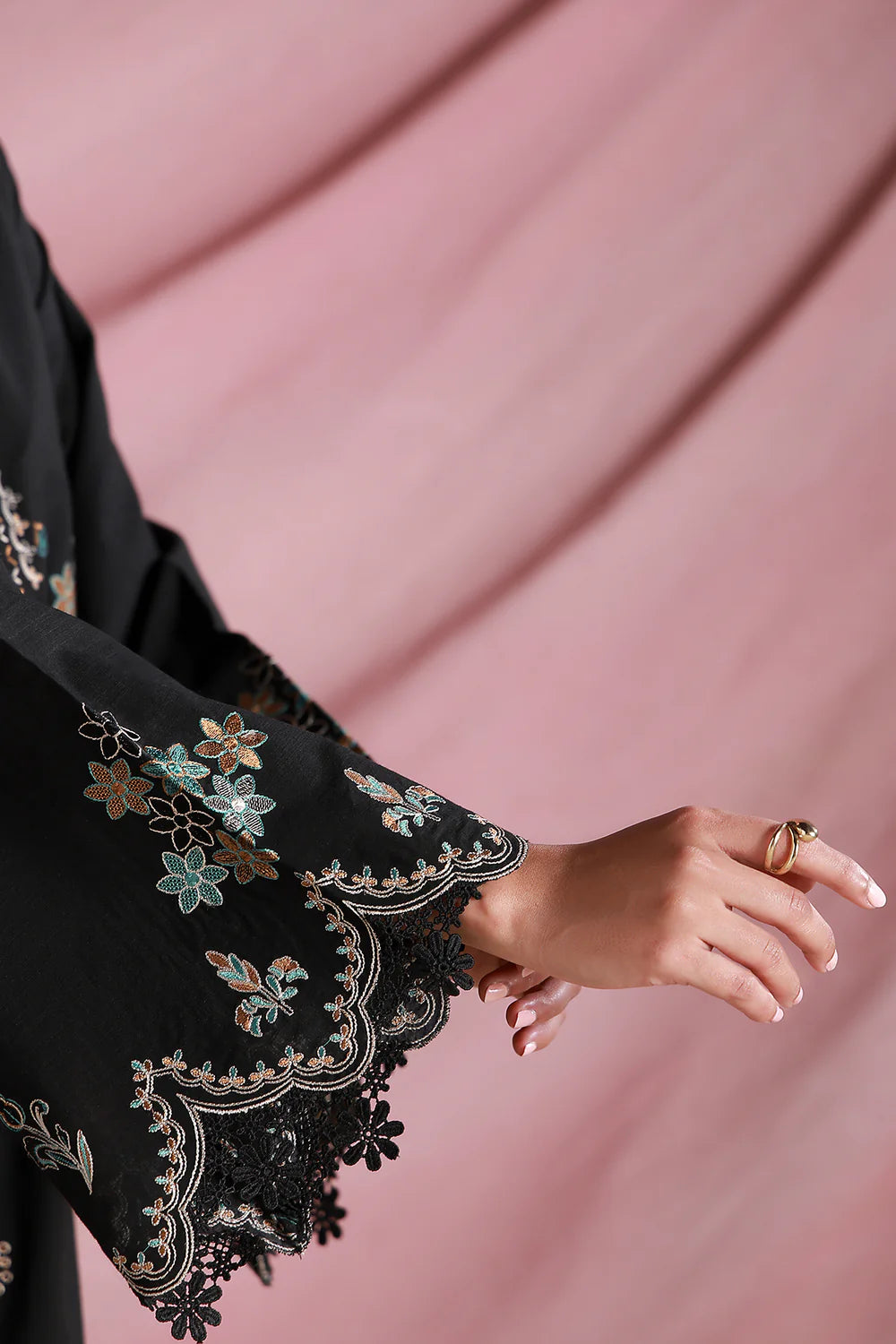 Midnight Afsana | Pret Essentials - Embroidered Co-Ord Sets | Sahar