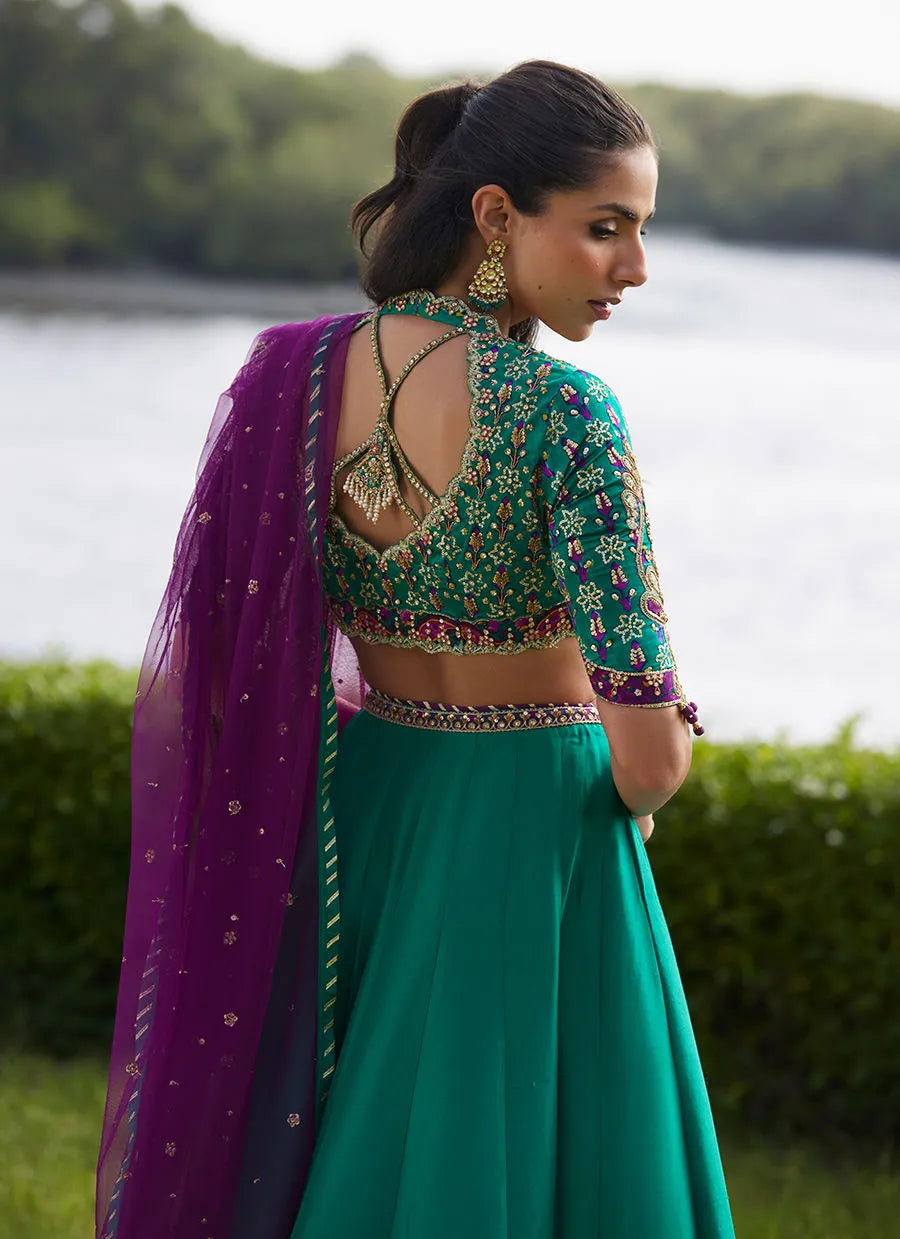 Amaranth Lehnga Choli | Mayna Festive Luxe Pret '25 | FARAH TALIB AZIZ
