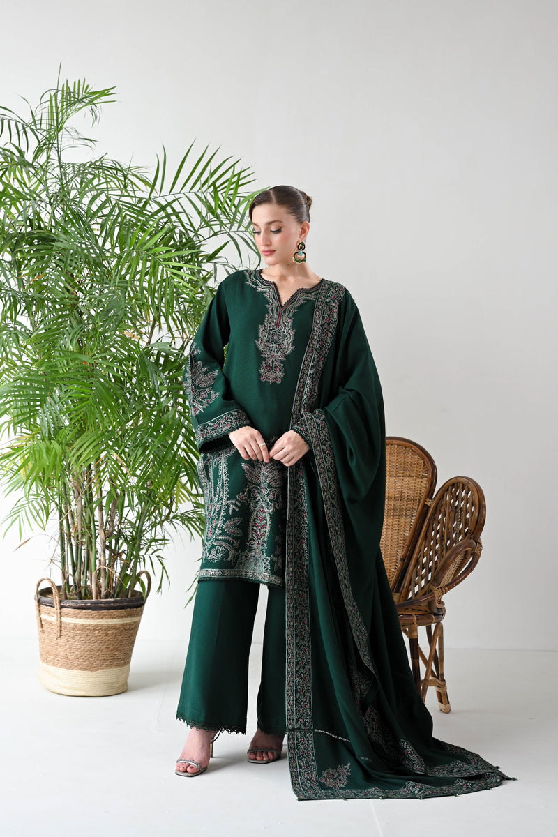 DEEP EMERALD LUXURY EMBROIDERED KARANDI SET (NEL-24637) | ZAIB