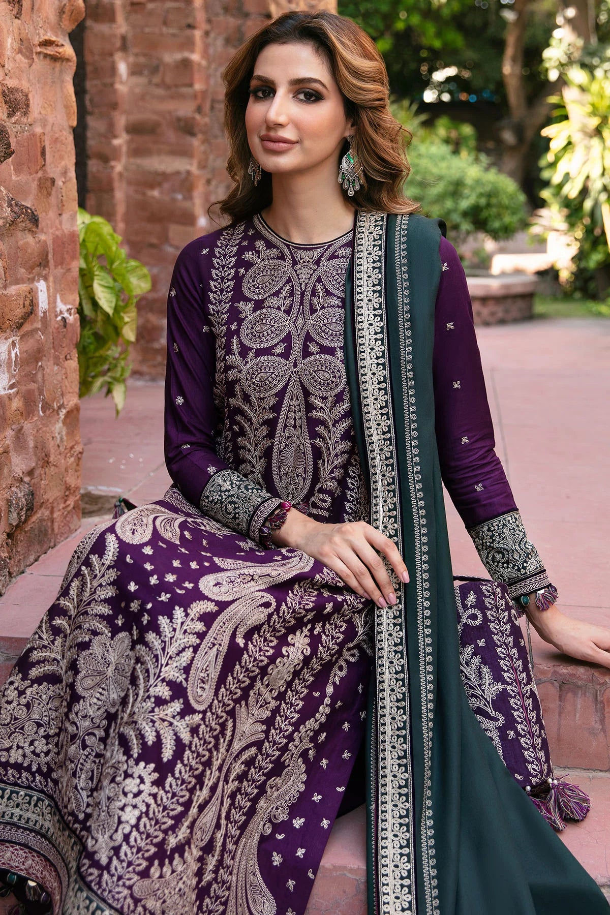 JZ-DW-D04-0 | EMBROIDERED SLUB KHADDA | Jazmin
