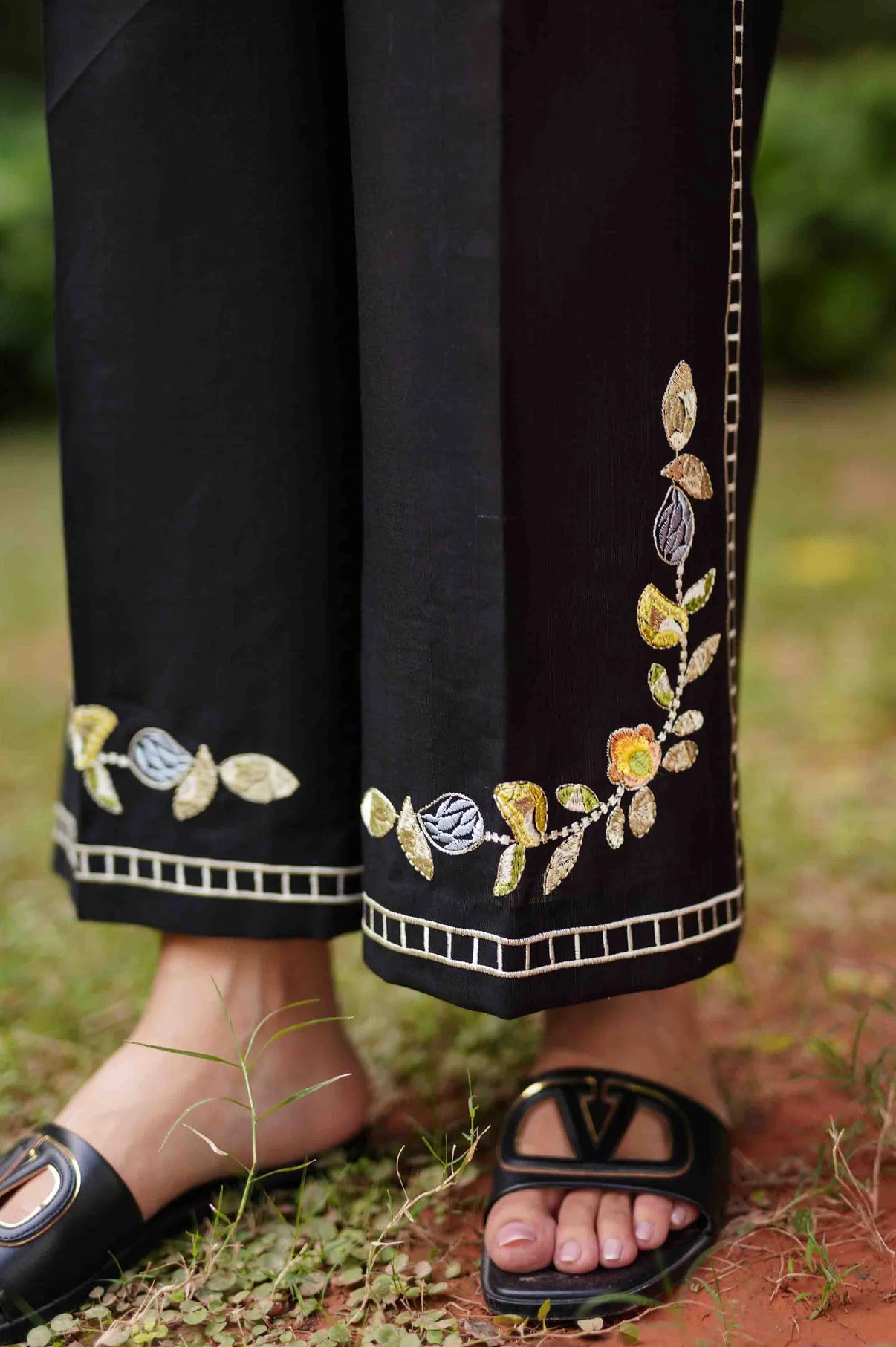 Black Dhalia Set | Winter Edit | La Pret