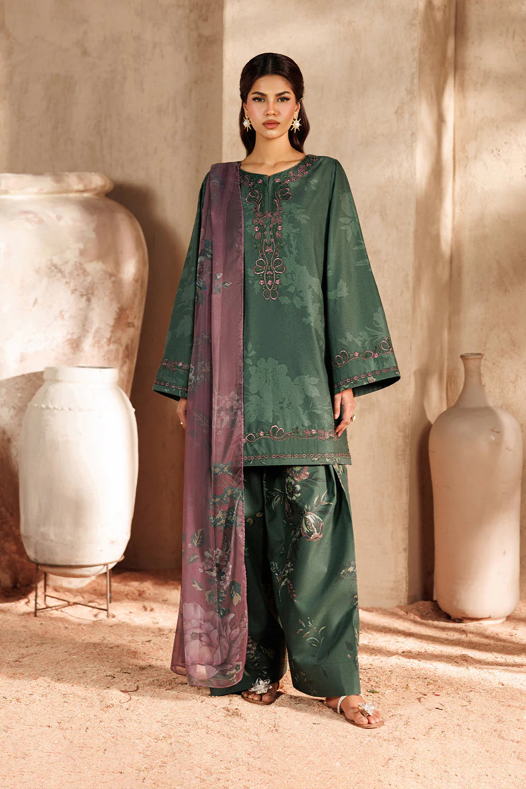 UE-668 Printed Lawn | Iznik