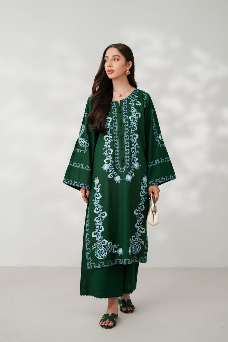 RAYA LUXURY AARI EMBROIDERY FALL SET (NPA2-24305) - EMERALD| ZAIB