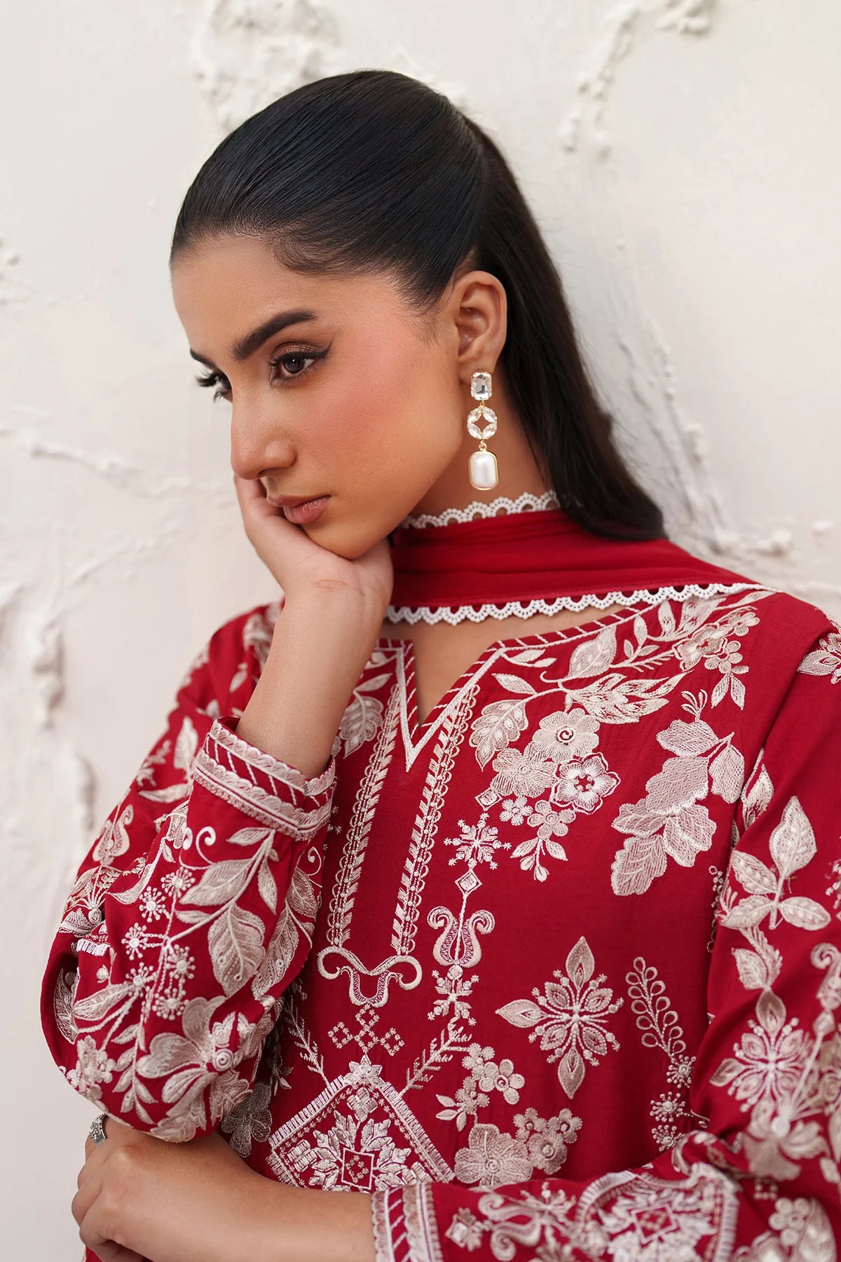 EFUF4386 | UNSTITCHED | Baroque