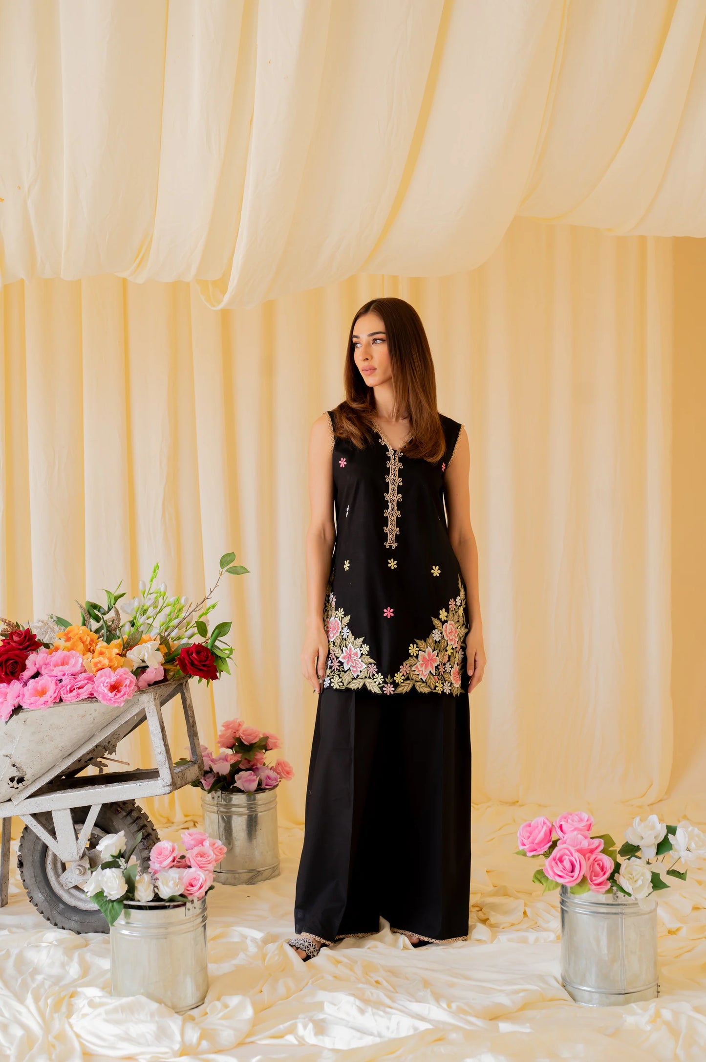 Flora Set | Shanzay Anooshay