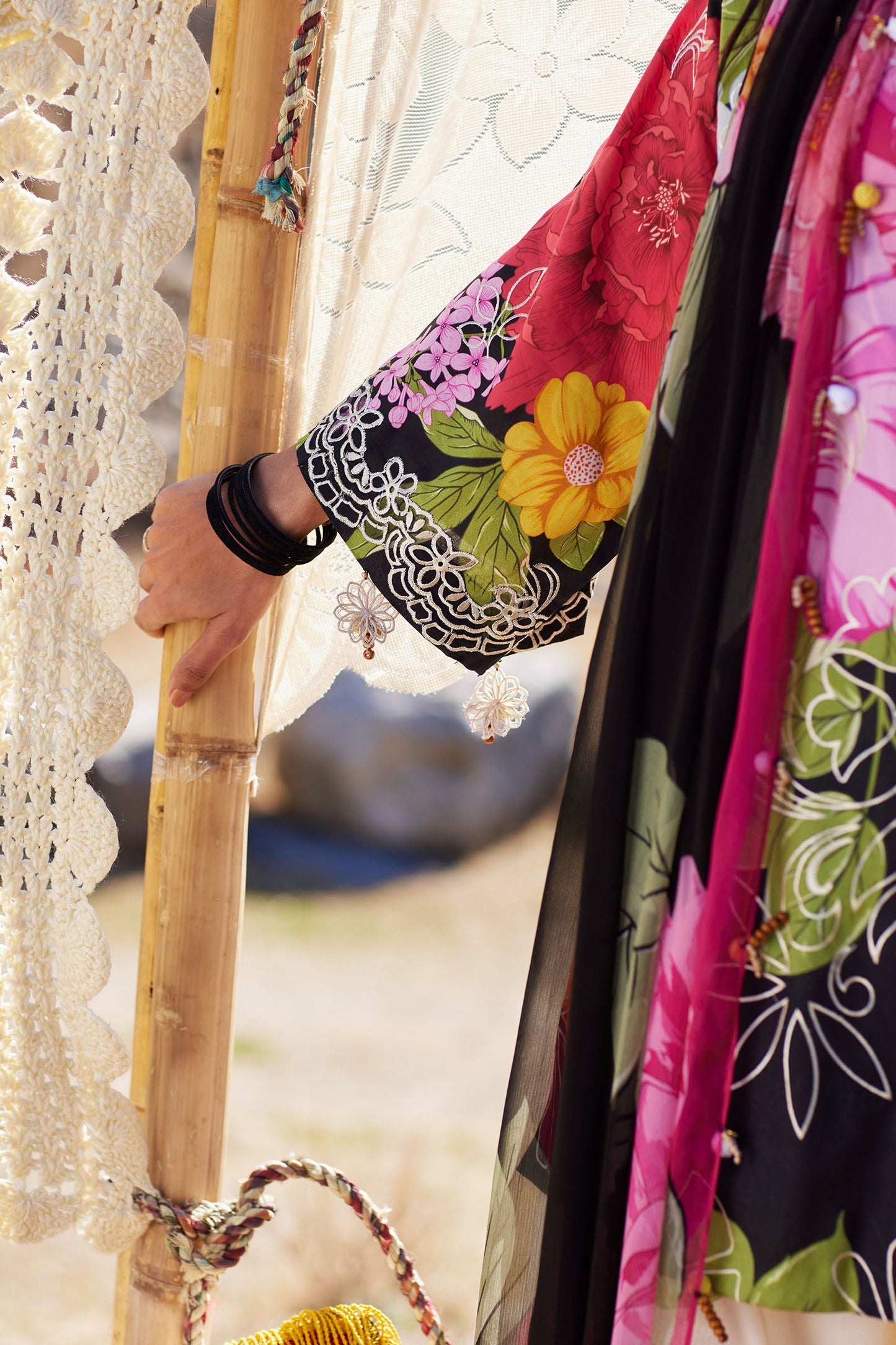 YÀN HUĀ 艳花 (ZL26-13 A) | Zaha Festive Lawn’26