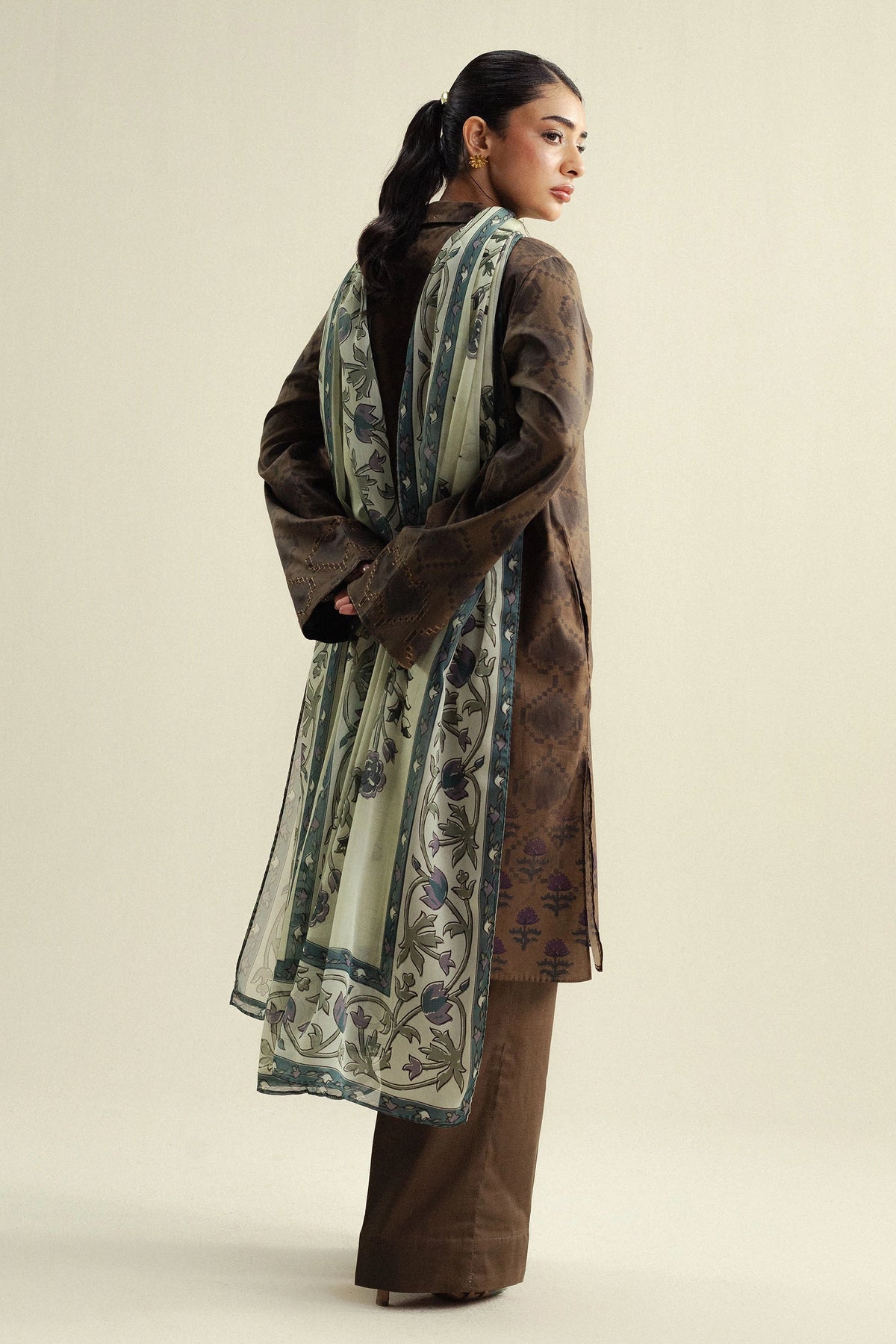 ROVE-6A | Prints Edit IV | Coco Prints By Zara Shahjahan