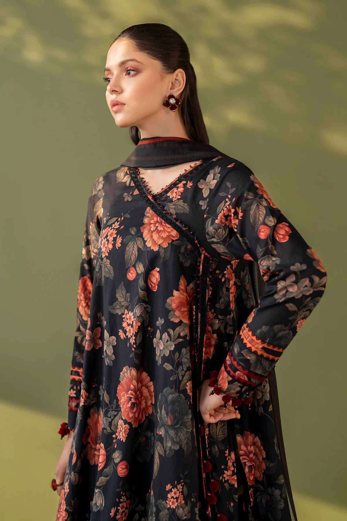 ESUF4172 | UNSTITCHED | Baroque