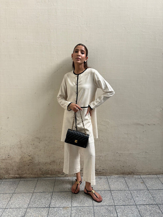 BOUCLE SET IN HEATHERED OAT WOOL | SAK ATELIER