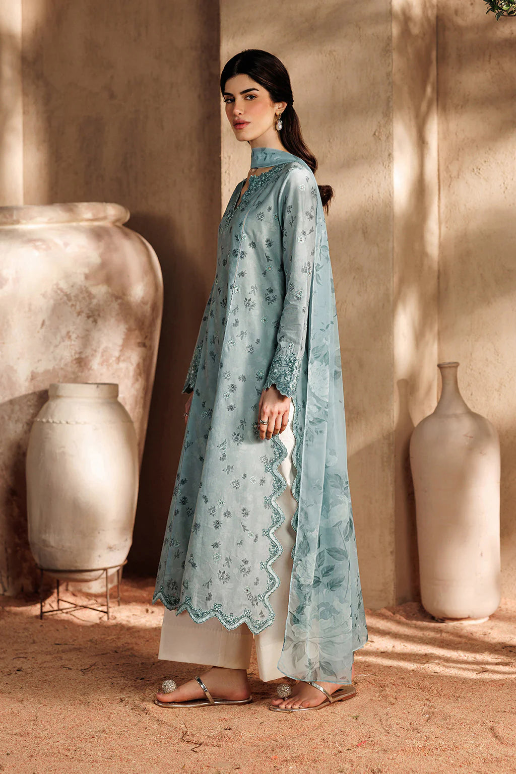 UE-671 Printed Lawn | Iznik