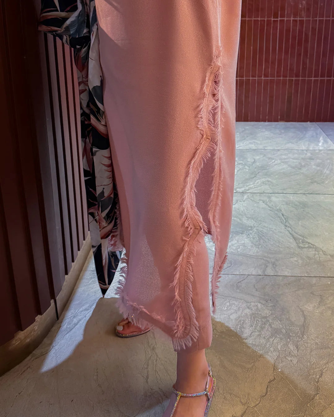 Pink Karandi Thread Set | LIRA