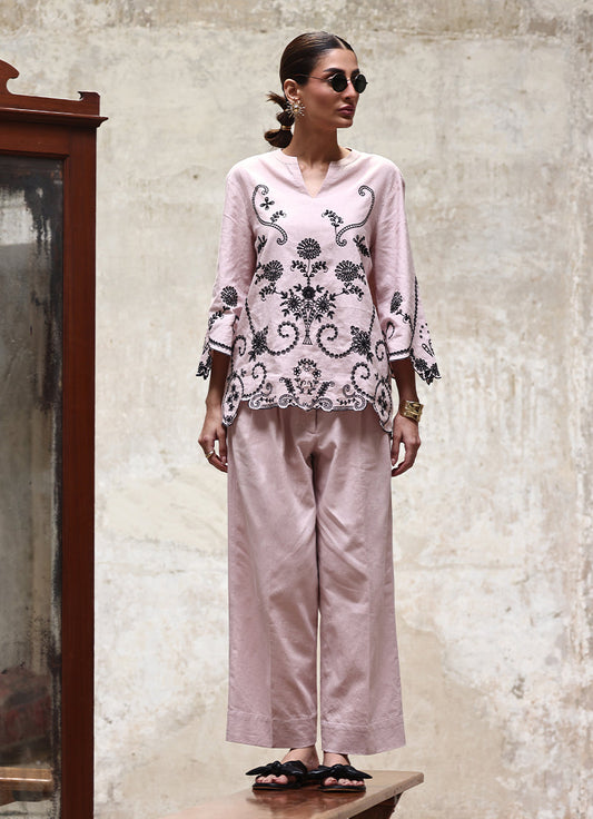 FREYA | IMAGE | LINEN COLLECTION '25