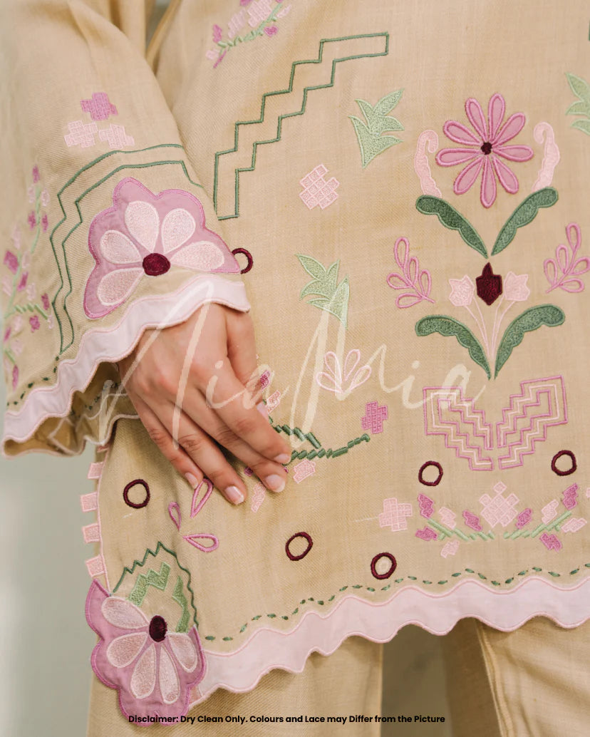 Bloom | Pashmina Drop 1 |  Nia Mia