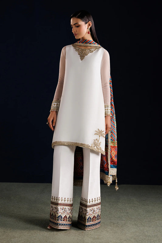 EFPR1314 | New In | Baroque