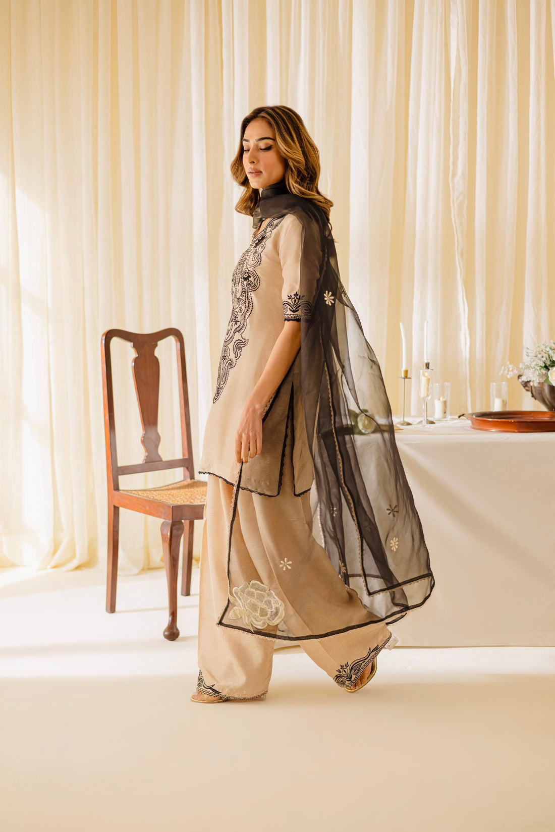 Rhea Set | Shanzay Anooshay