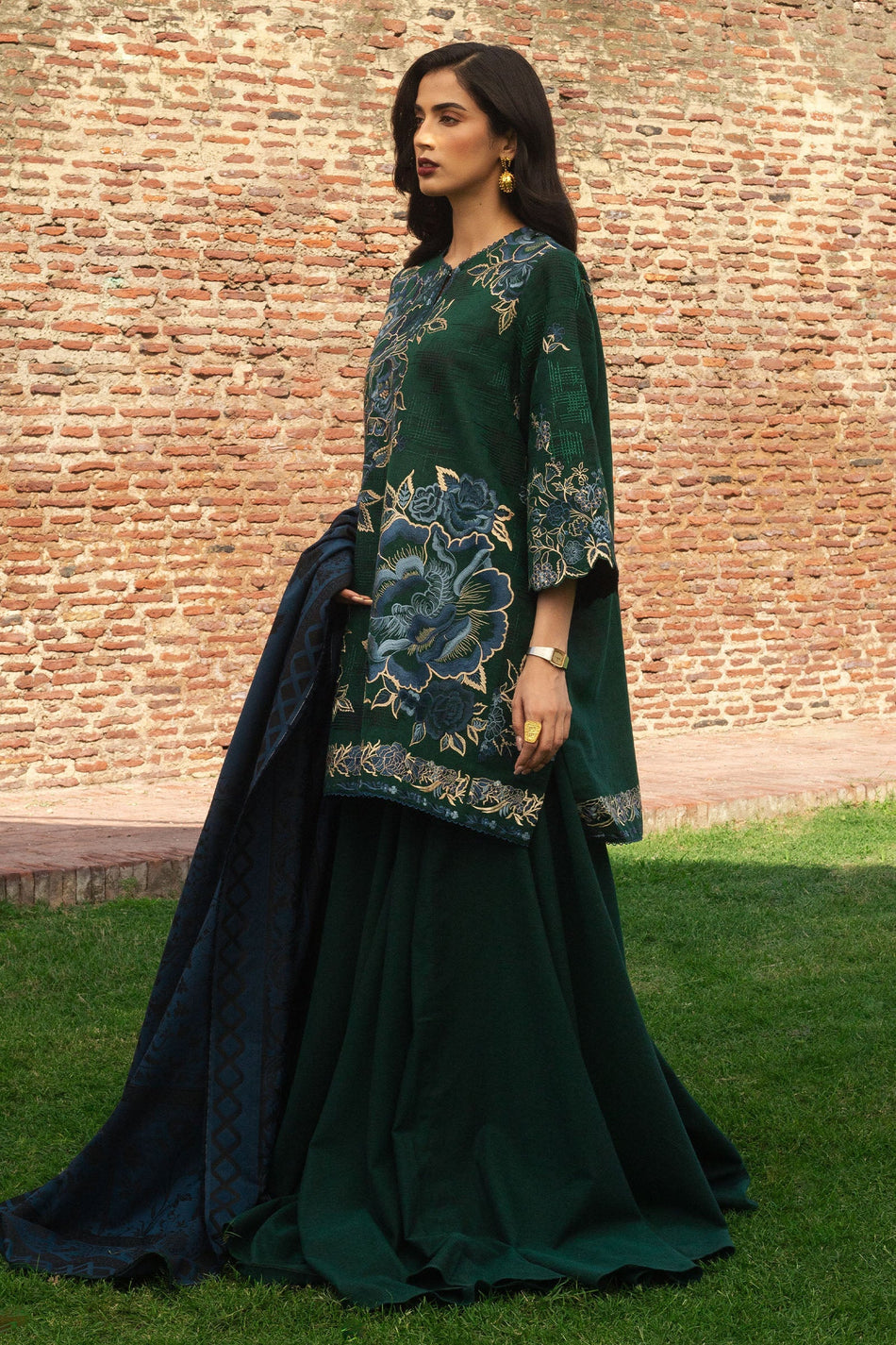 MINA-D7 | Zarashahjahan Winter Unstitched’24