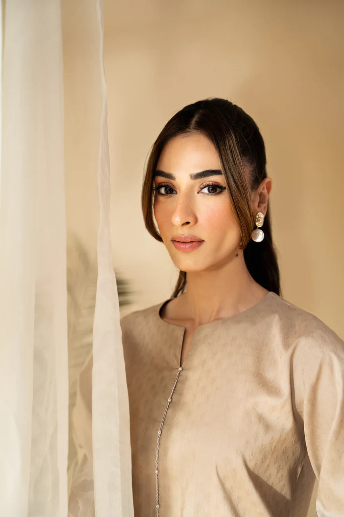 Subtle Shift | Wearinsead