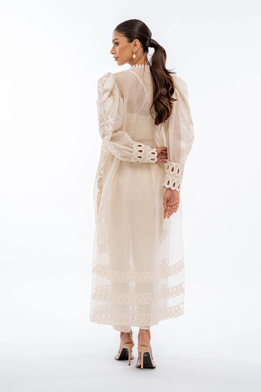 FINN | Sania Maskatiya