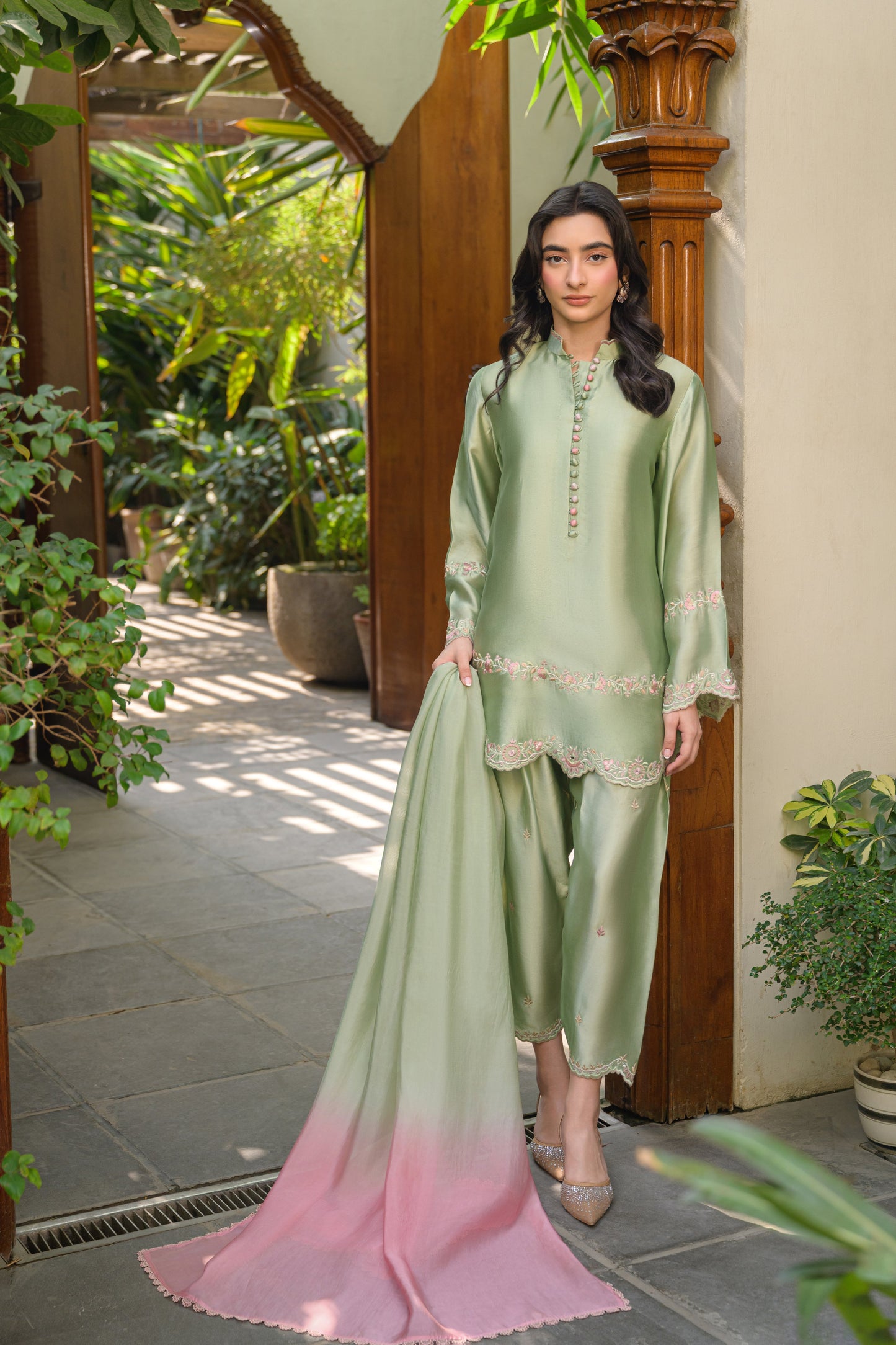 Minta | Suhaiba Zindani Studio